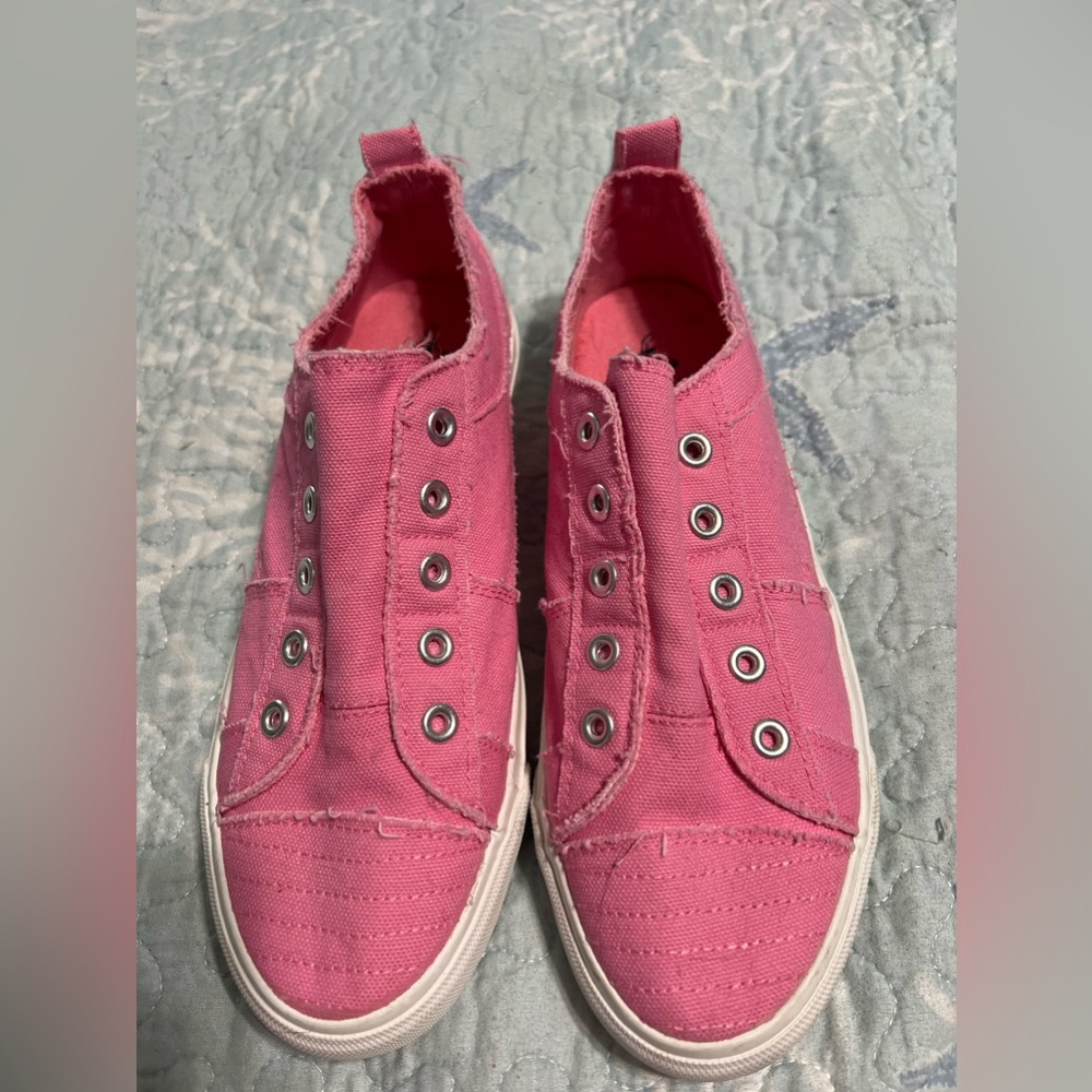 Corkys pink shoes